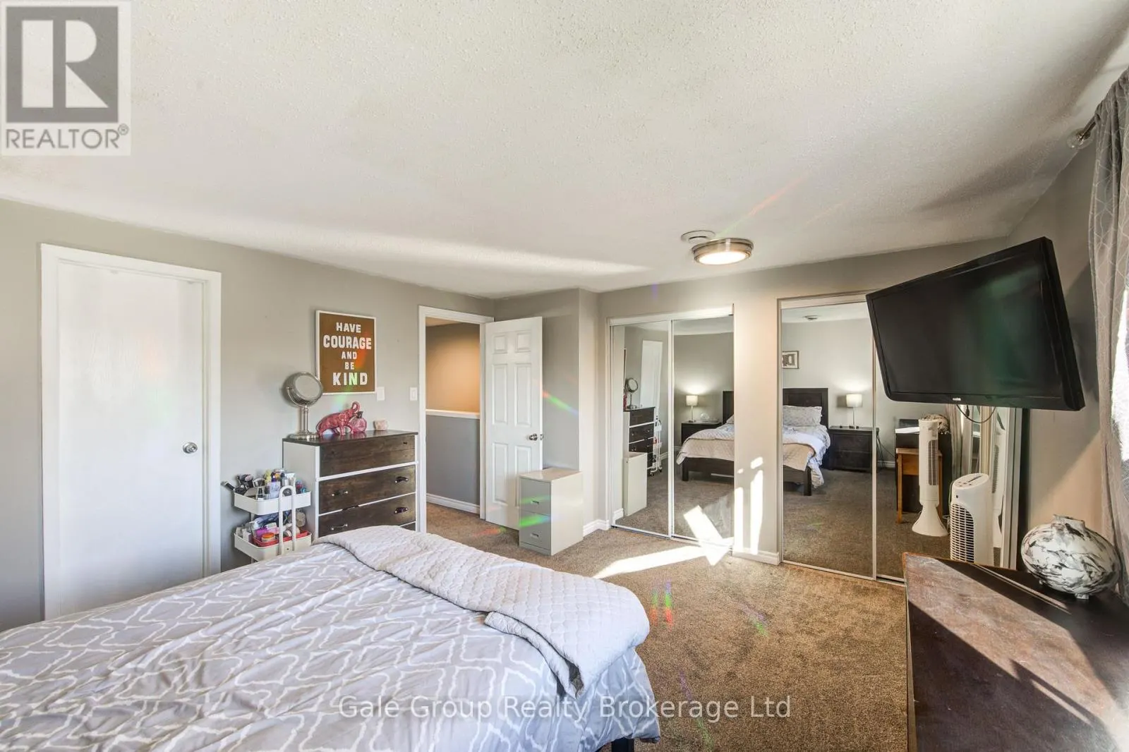 2 - 1193 NELLIS STREET, #2