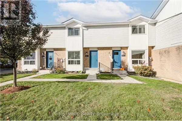 2 - 1193 NELLIS STREET, #2