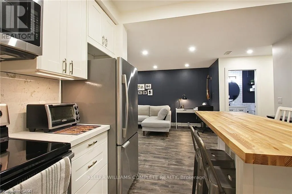 23 SCARLETWOOD STREET