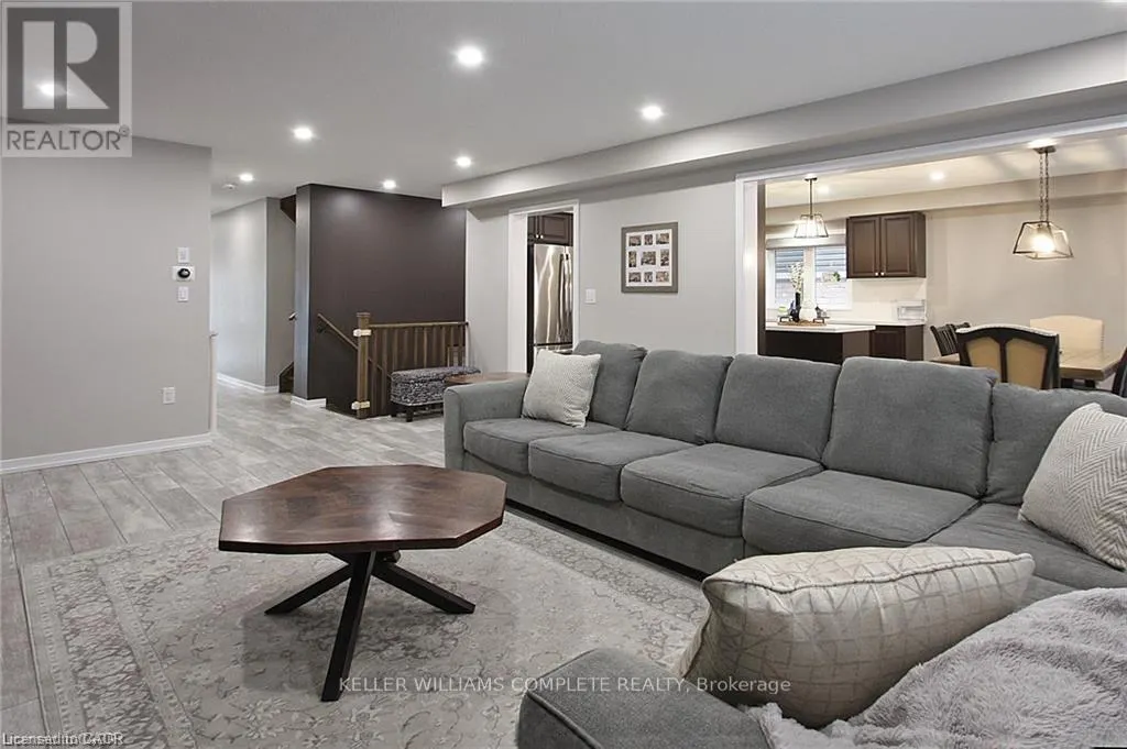 23 SCARLETWOOD STREET