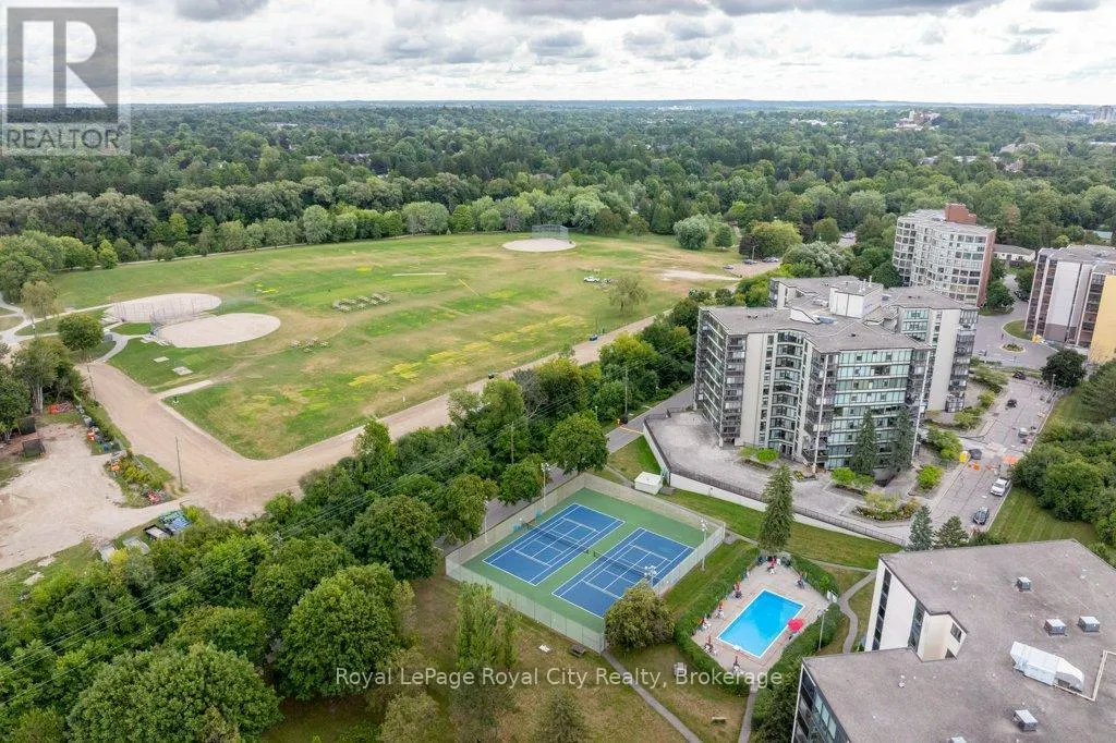 511 - 19 WOODLAWN ROAD E, #511