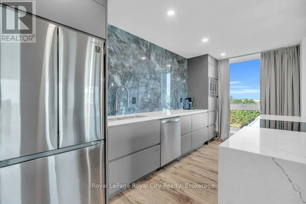 511 - 19 WOODLAWN ROAD E, #511