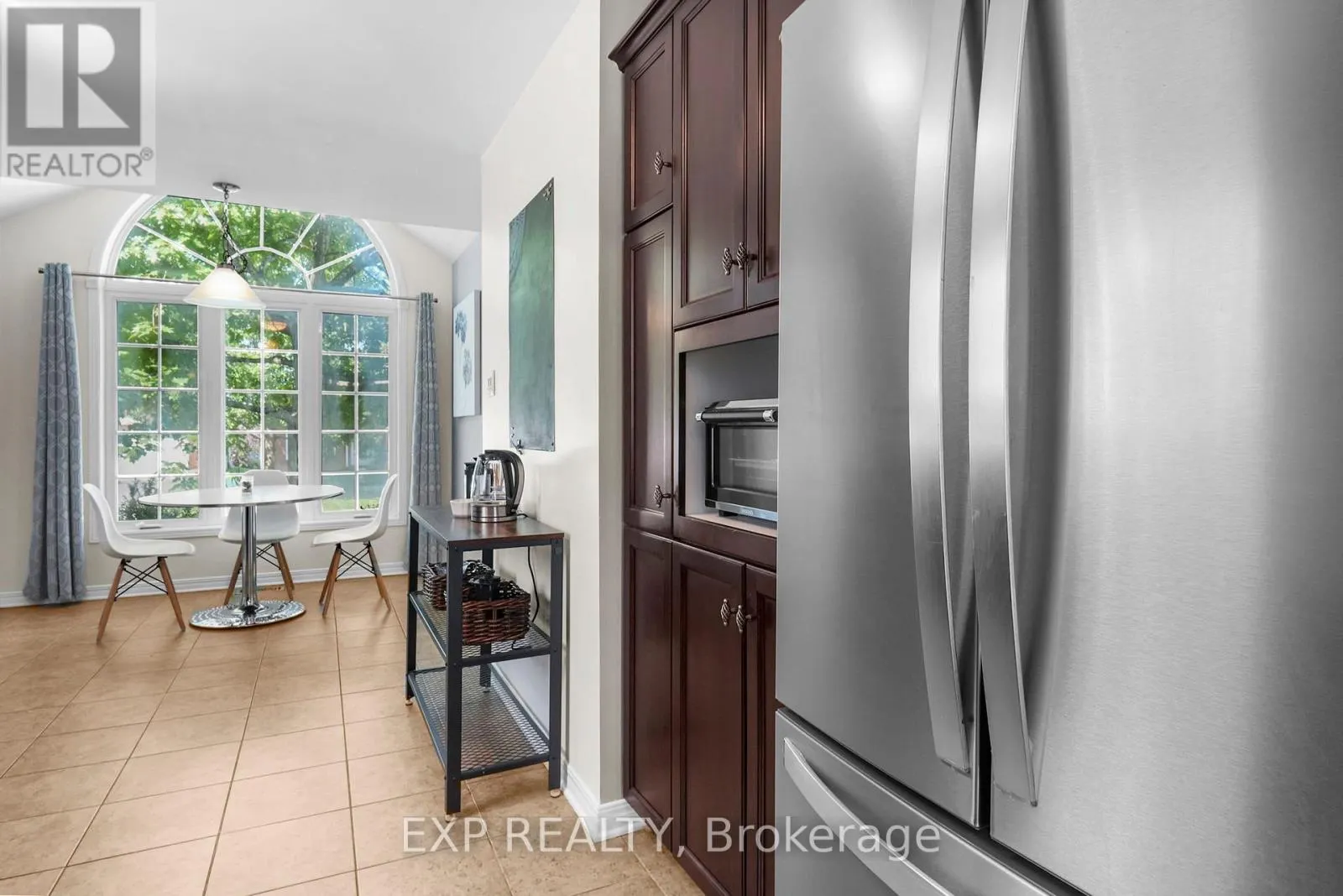 114 ECHOWOODS AVENUE