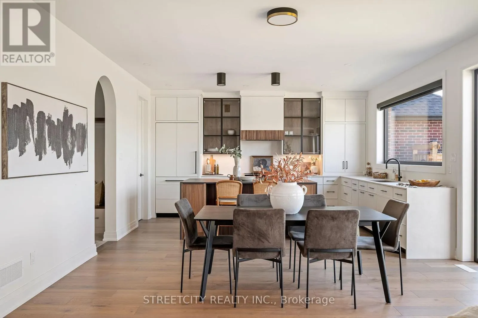 6354 OLD GARRISON BOULEVARD