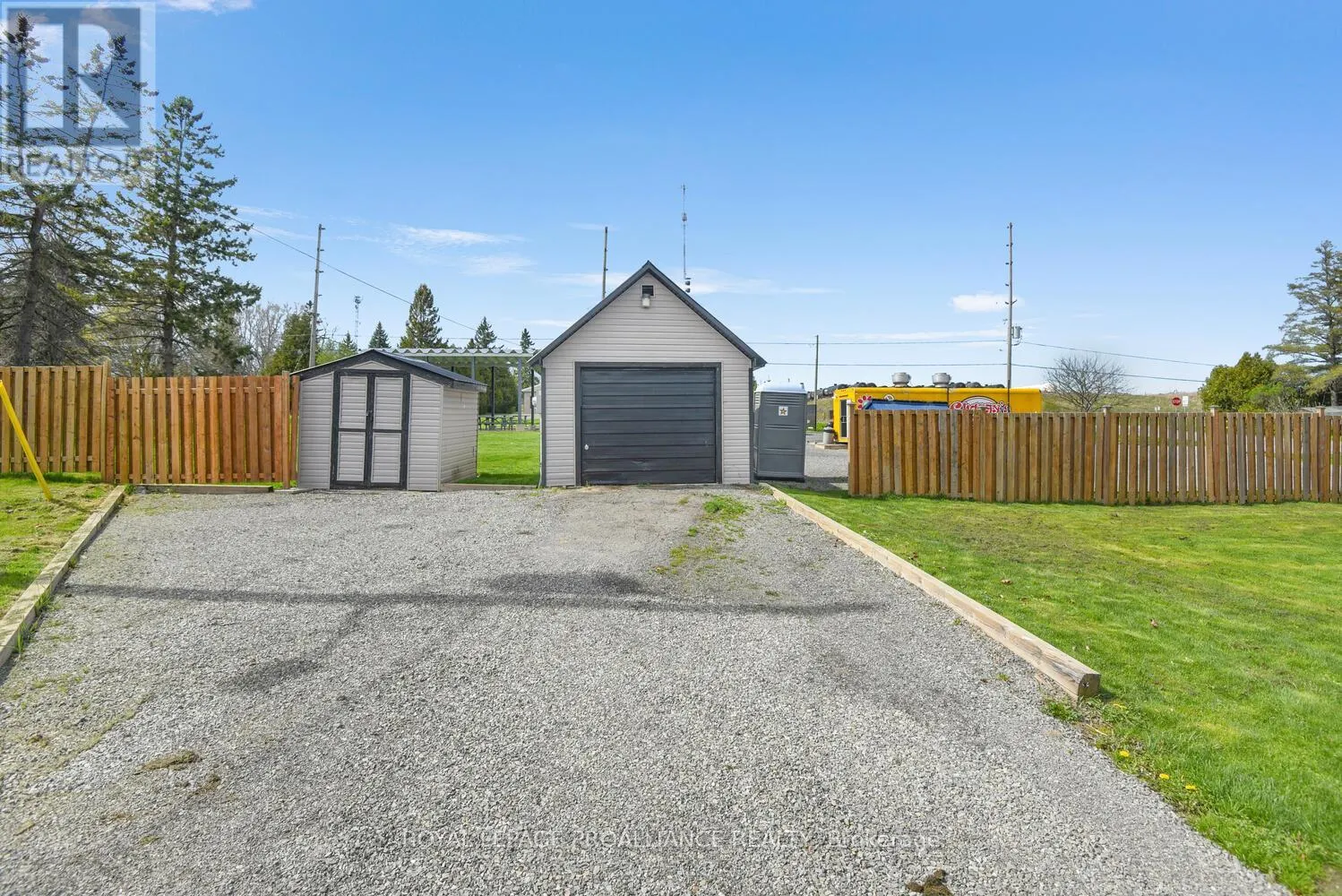 12 RIVERVIEW CRESCENT