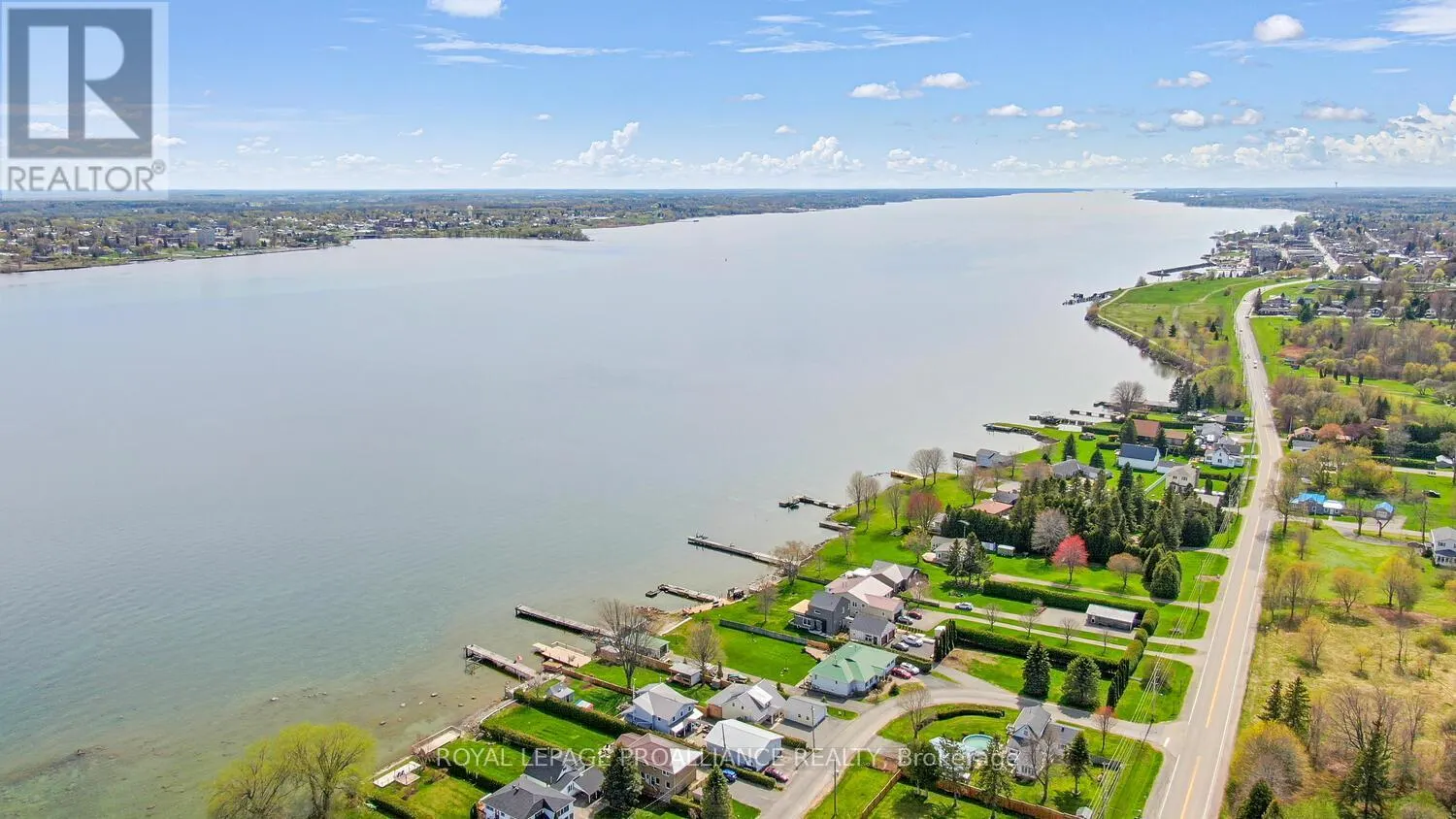 12 RIVERVIEW CRESCENT