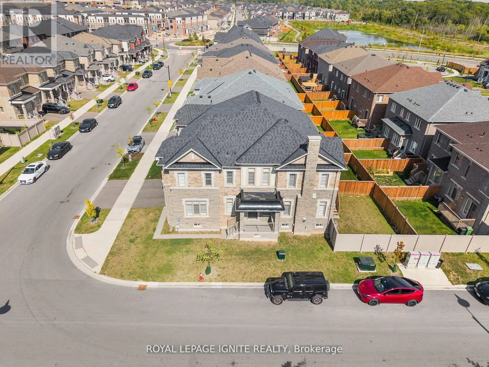 4 GREAT FALLS BOULEVARD