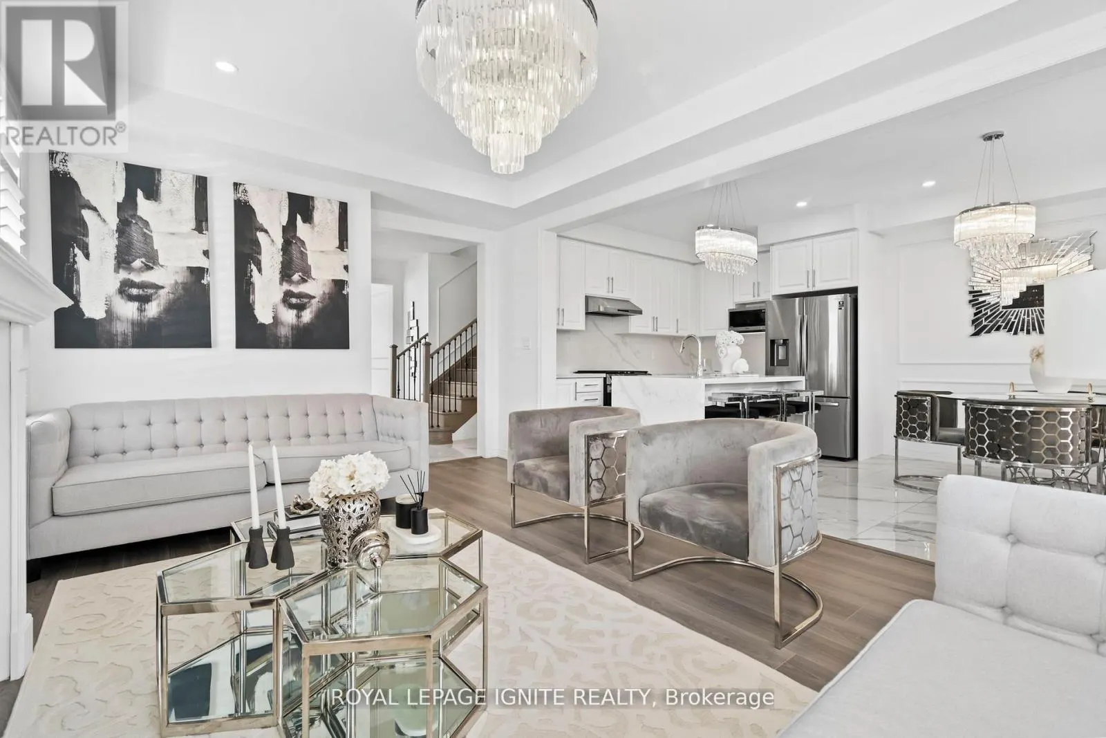 4 GREAT FALLS BOULEVARD