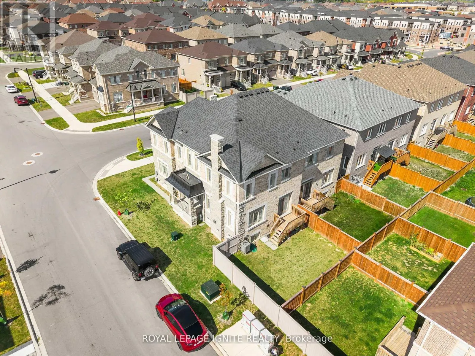 4 GREAT FALLS BOULEVARD