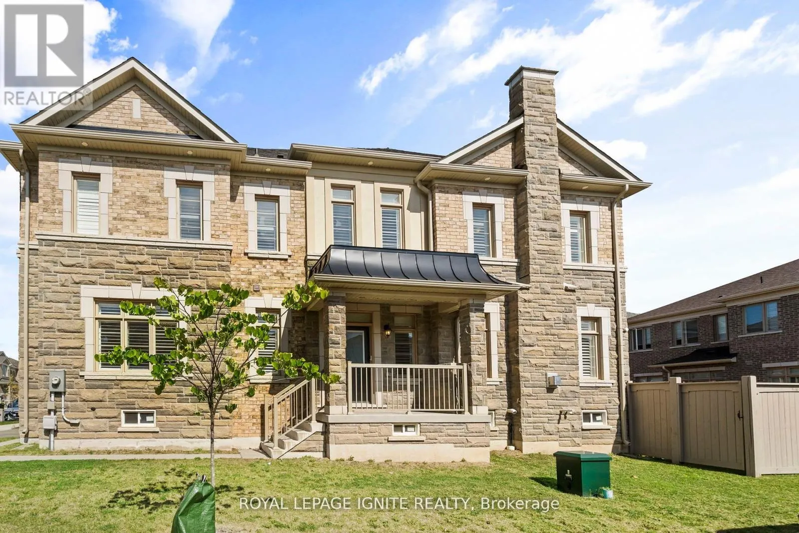 4 GREAT FALLS BOULEVARD