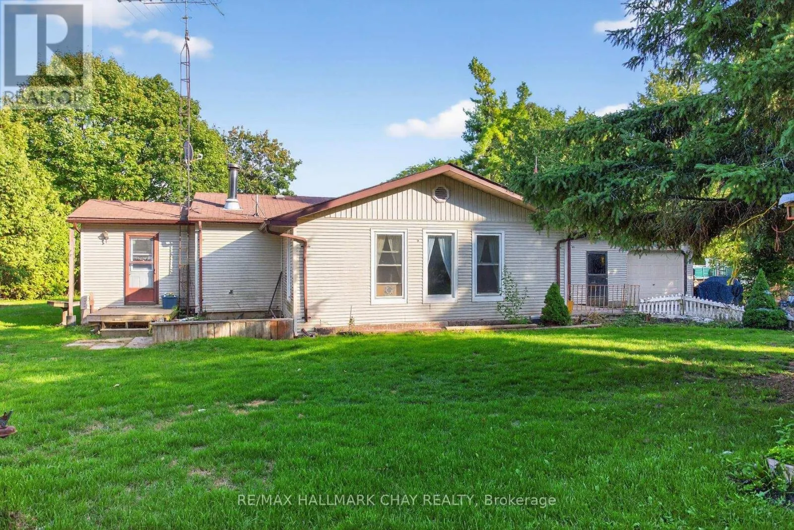 916C SILVERLEAF DRIVE