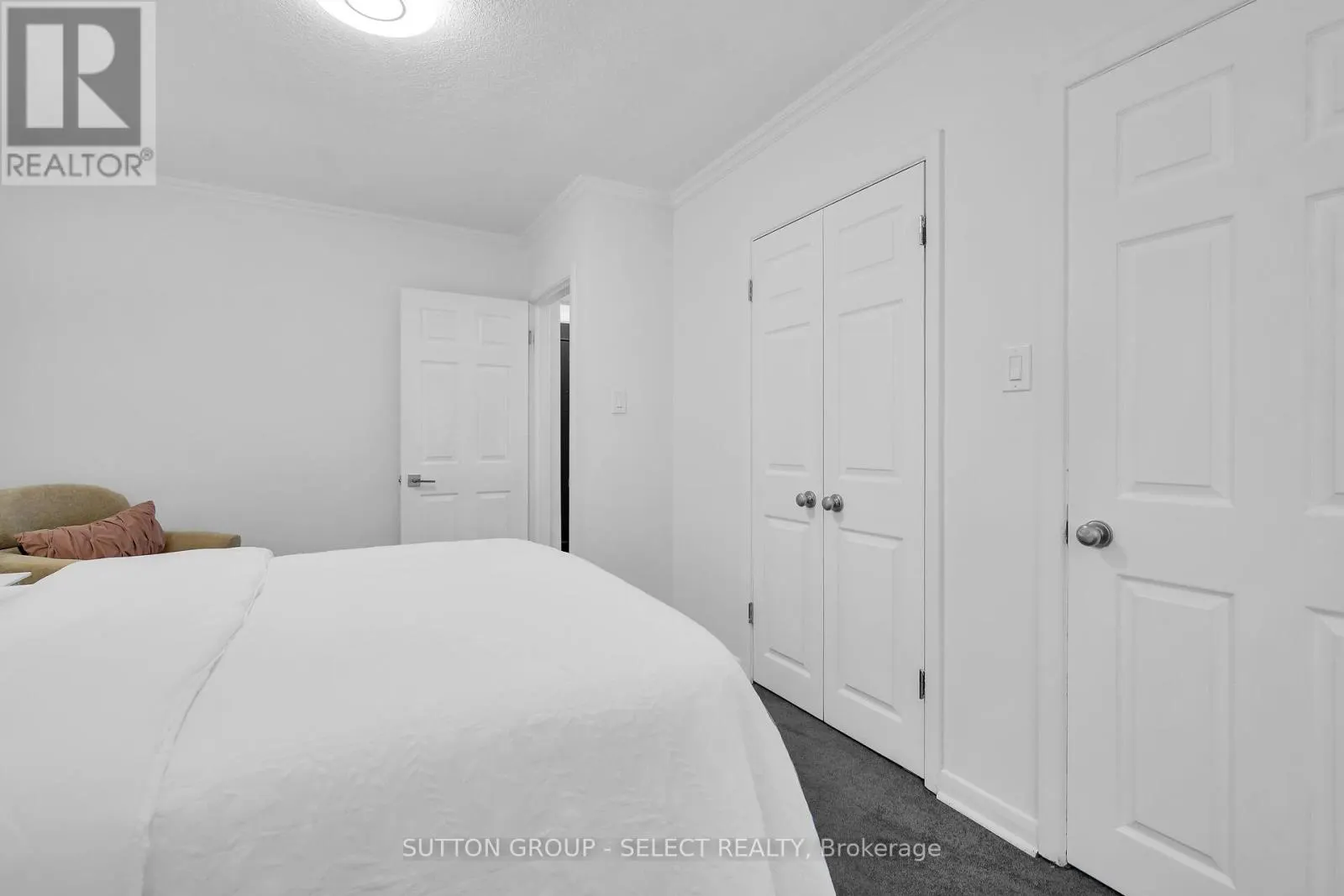 MAIN - 413 OLD WONDERLAND ROAD, #MAIN