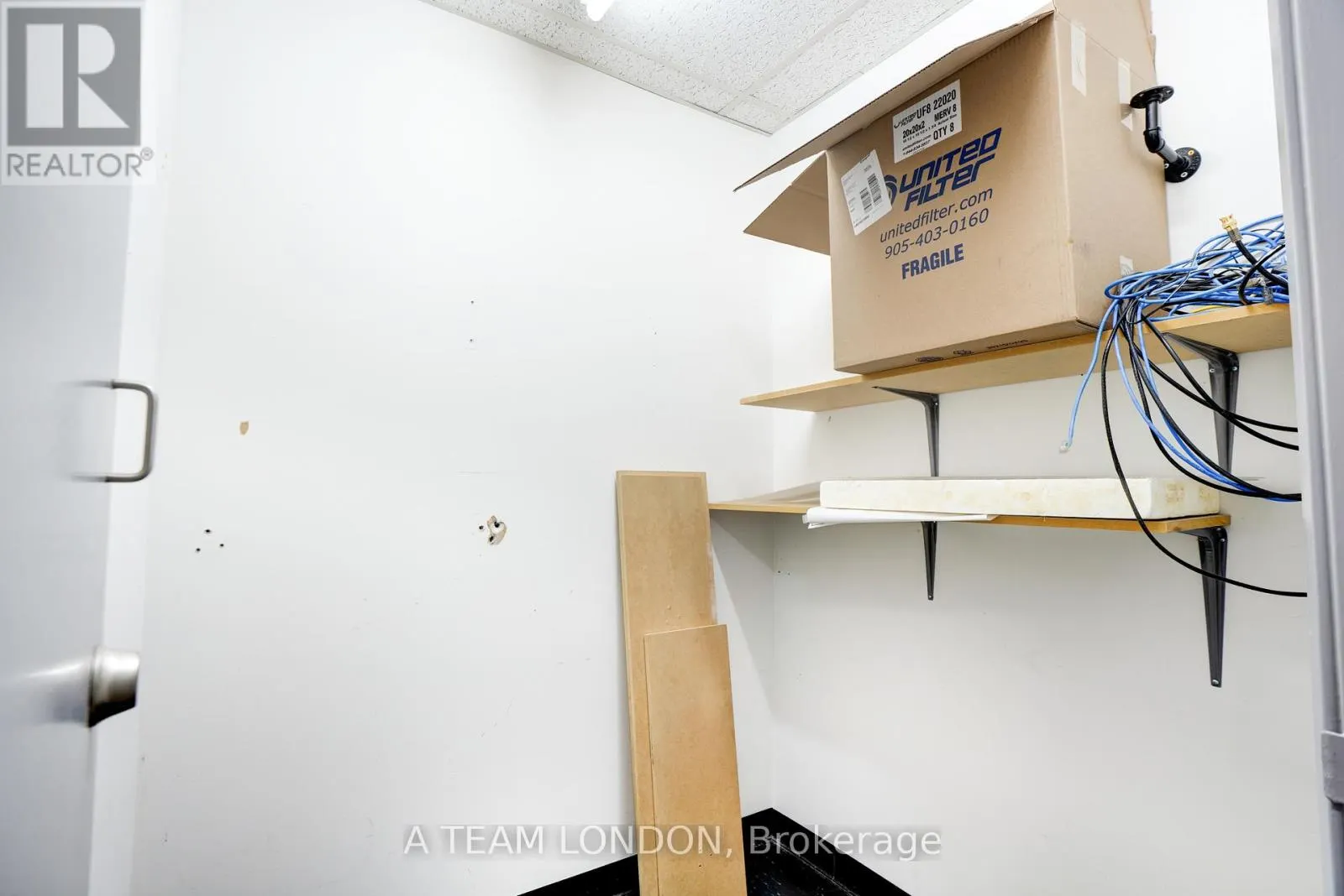 B - 394 CLARENCE STREET, #B