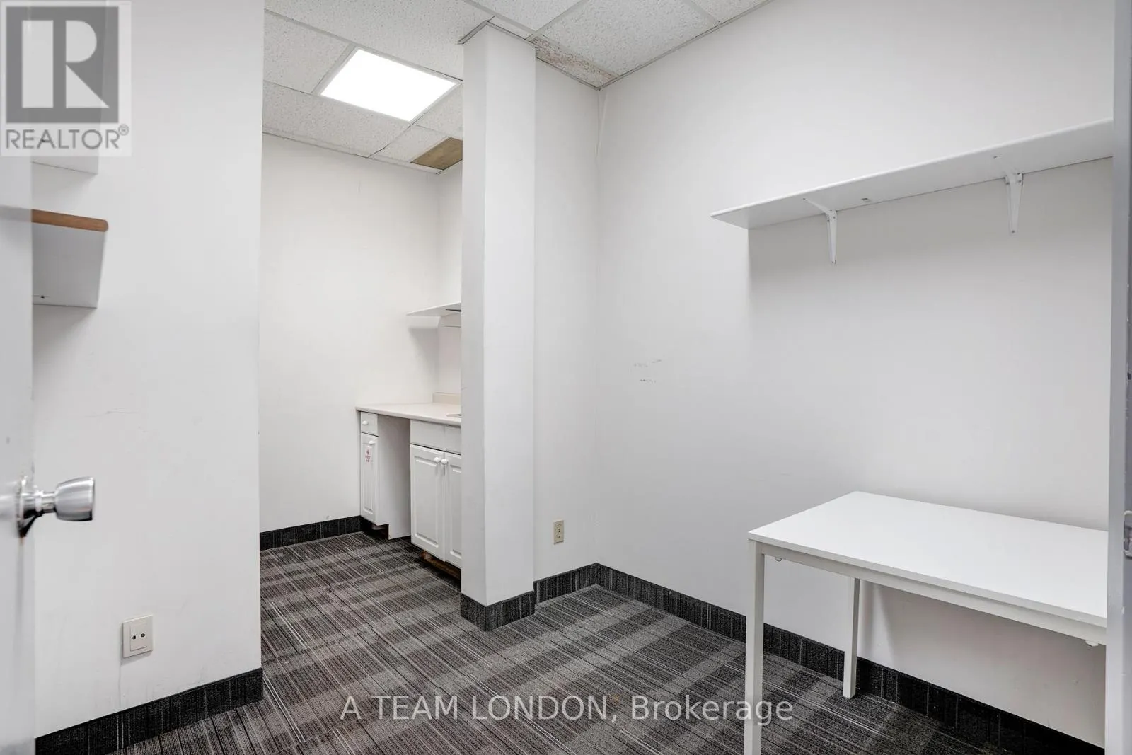 B - 394 CLARENCE STREET, #B