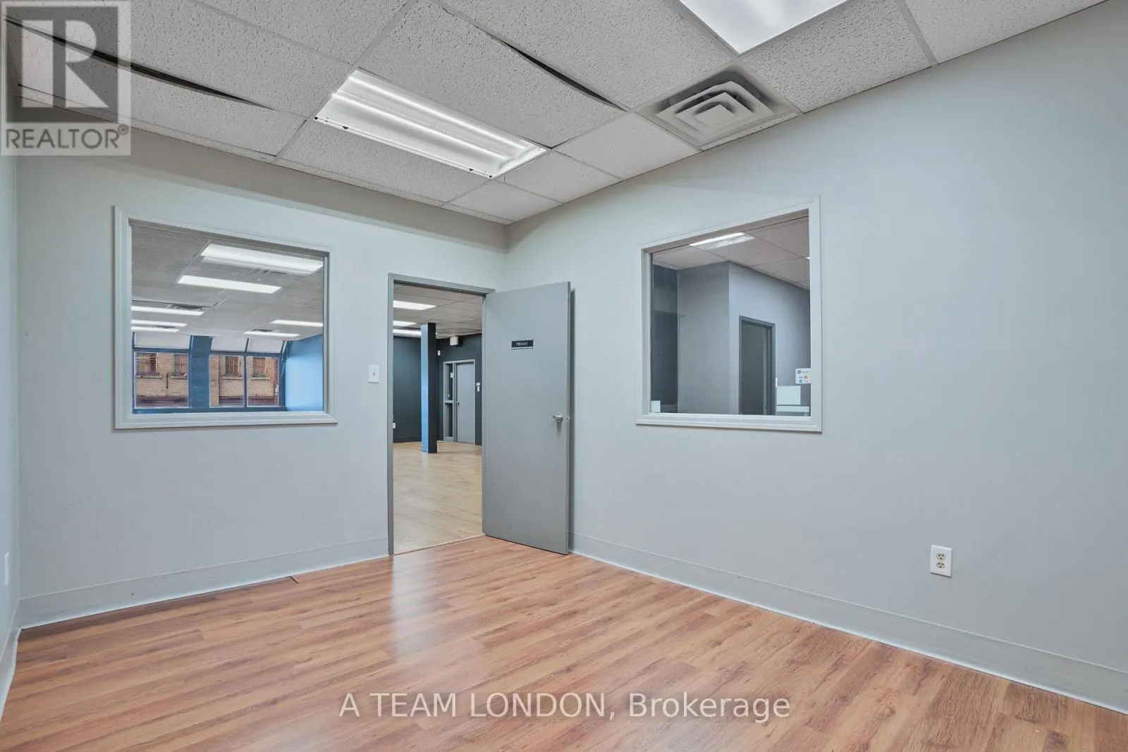 B - 394 CLARENCE STREET, #B