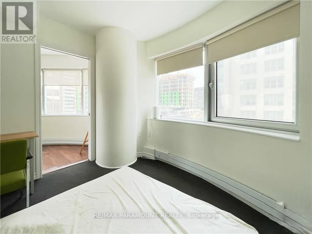 404 - 234 RIDEAU STREET