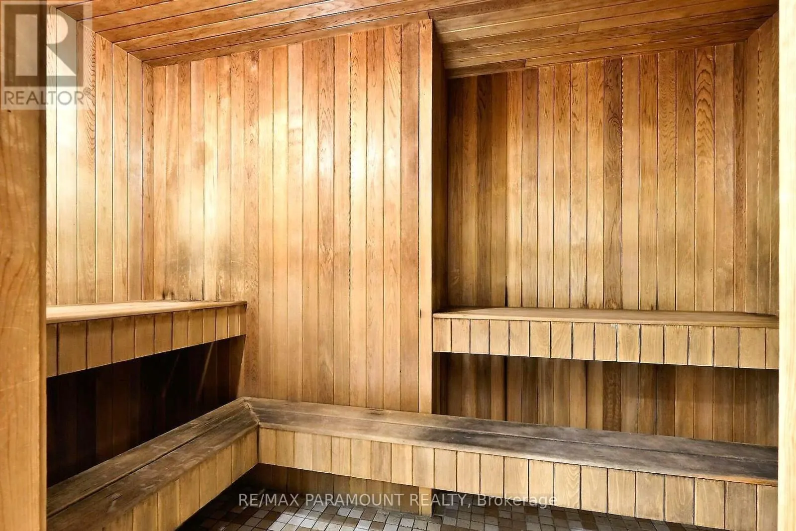 404 - 234 RIDEAU STREET