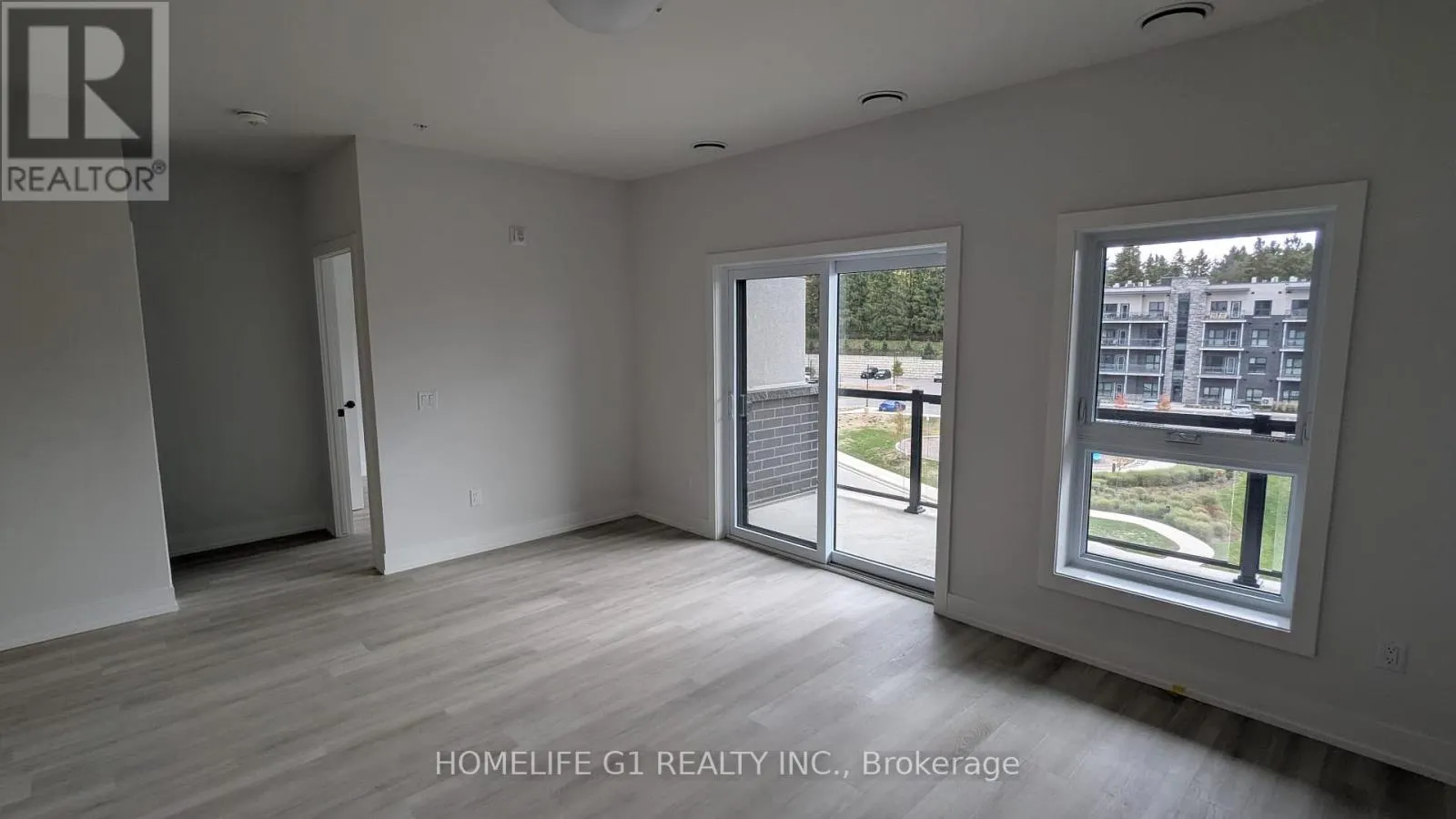 408 - 1100 LACKNER PLACE