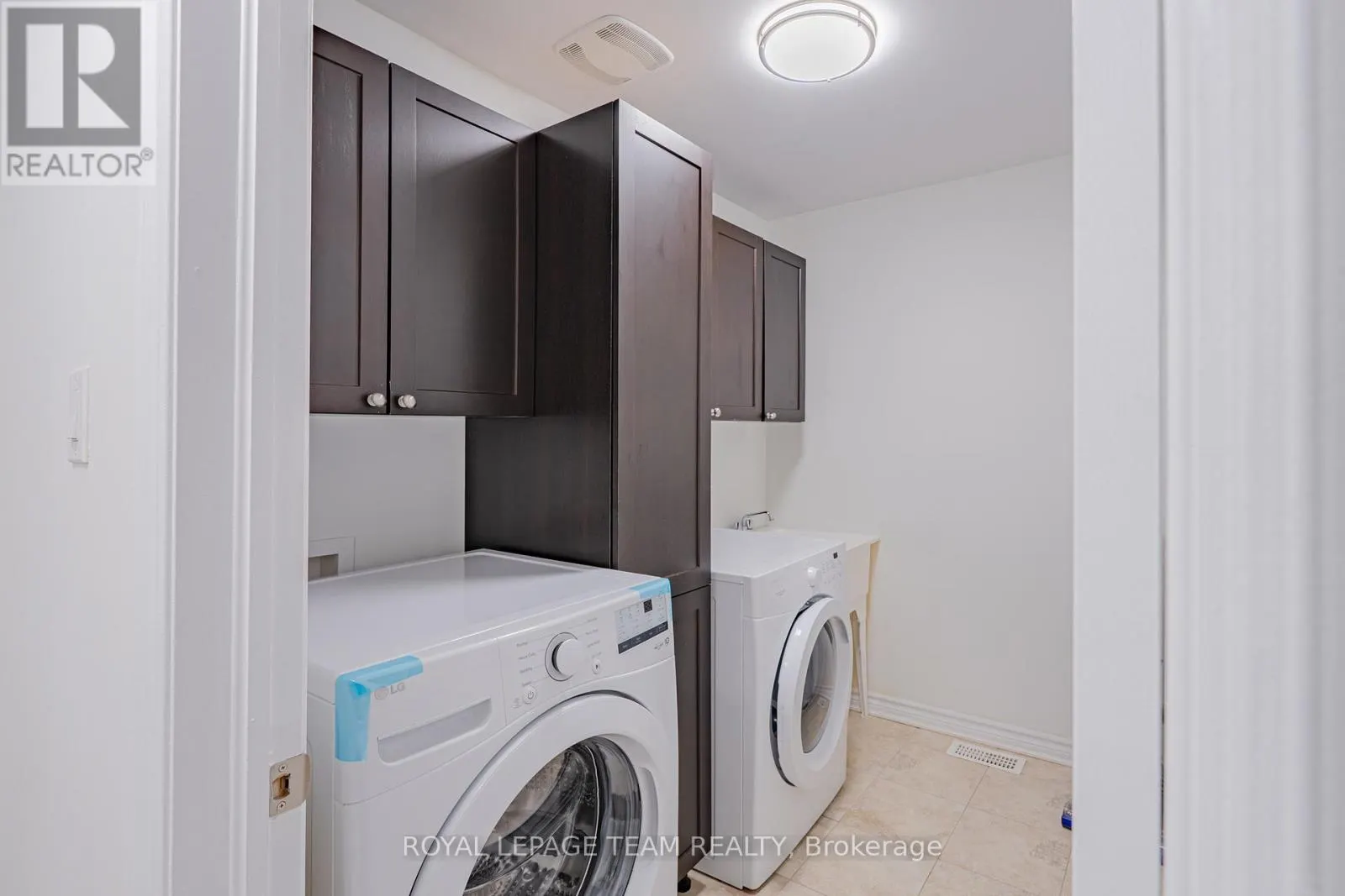 113 LILY POND STREET S