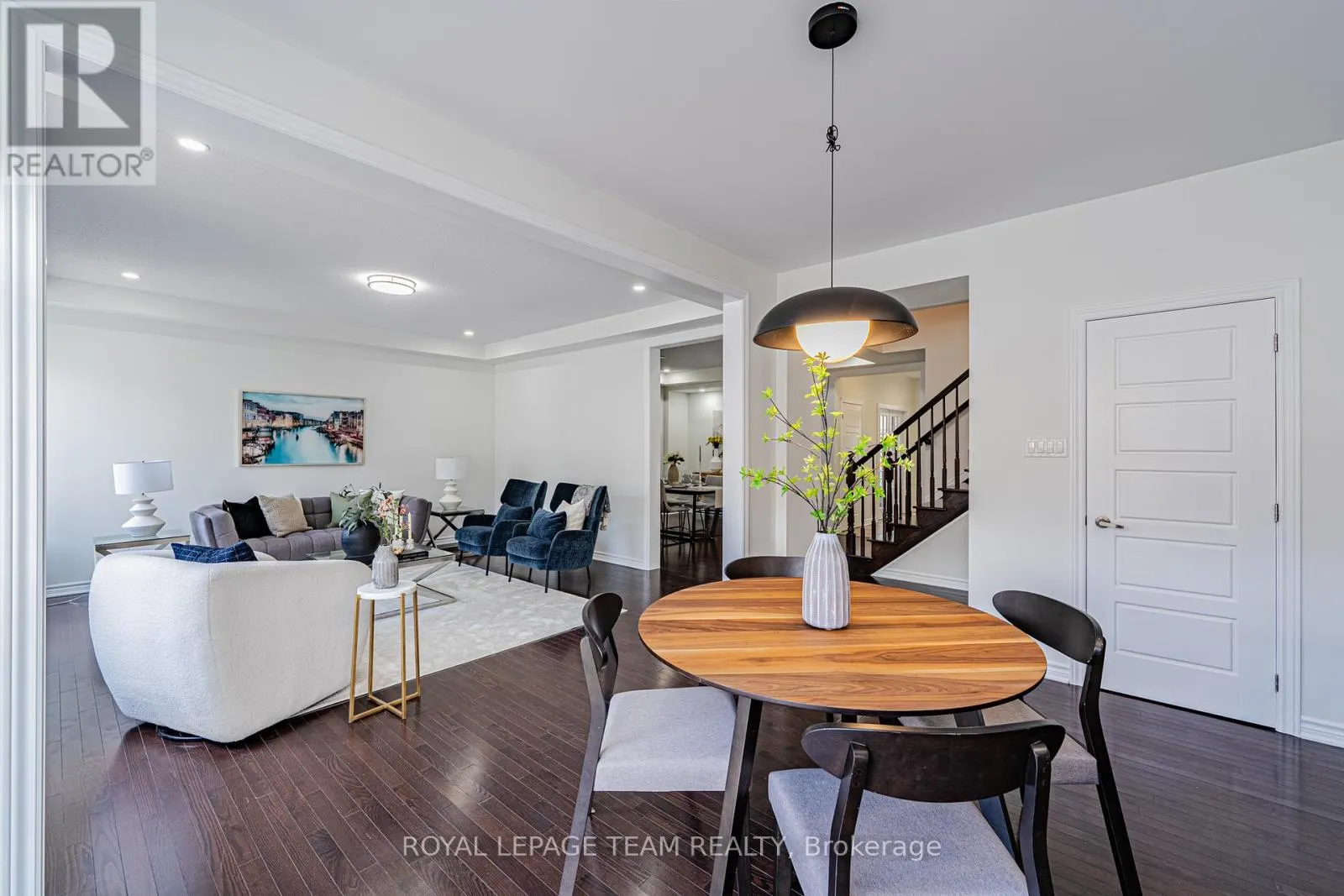 113 LILY POND STREET S