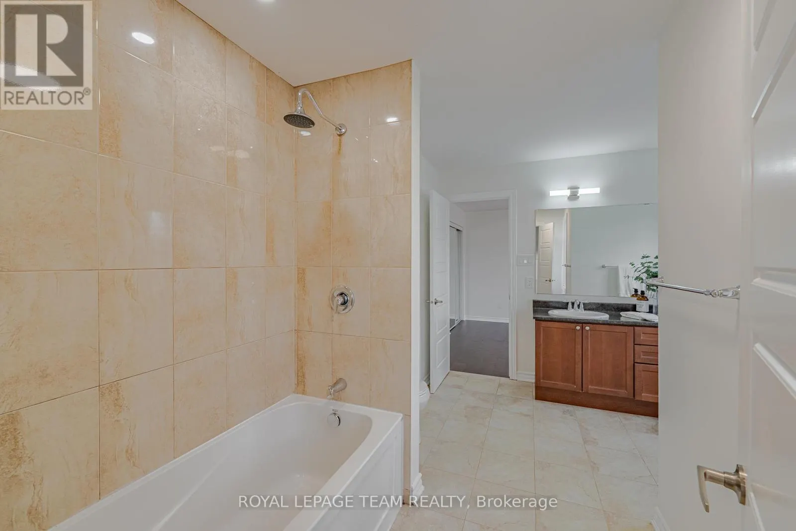 113 LILY POND STREET S