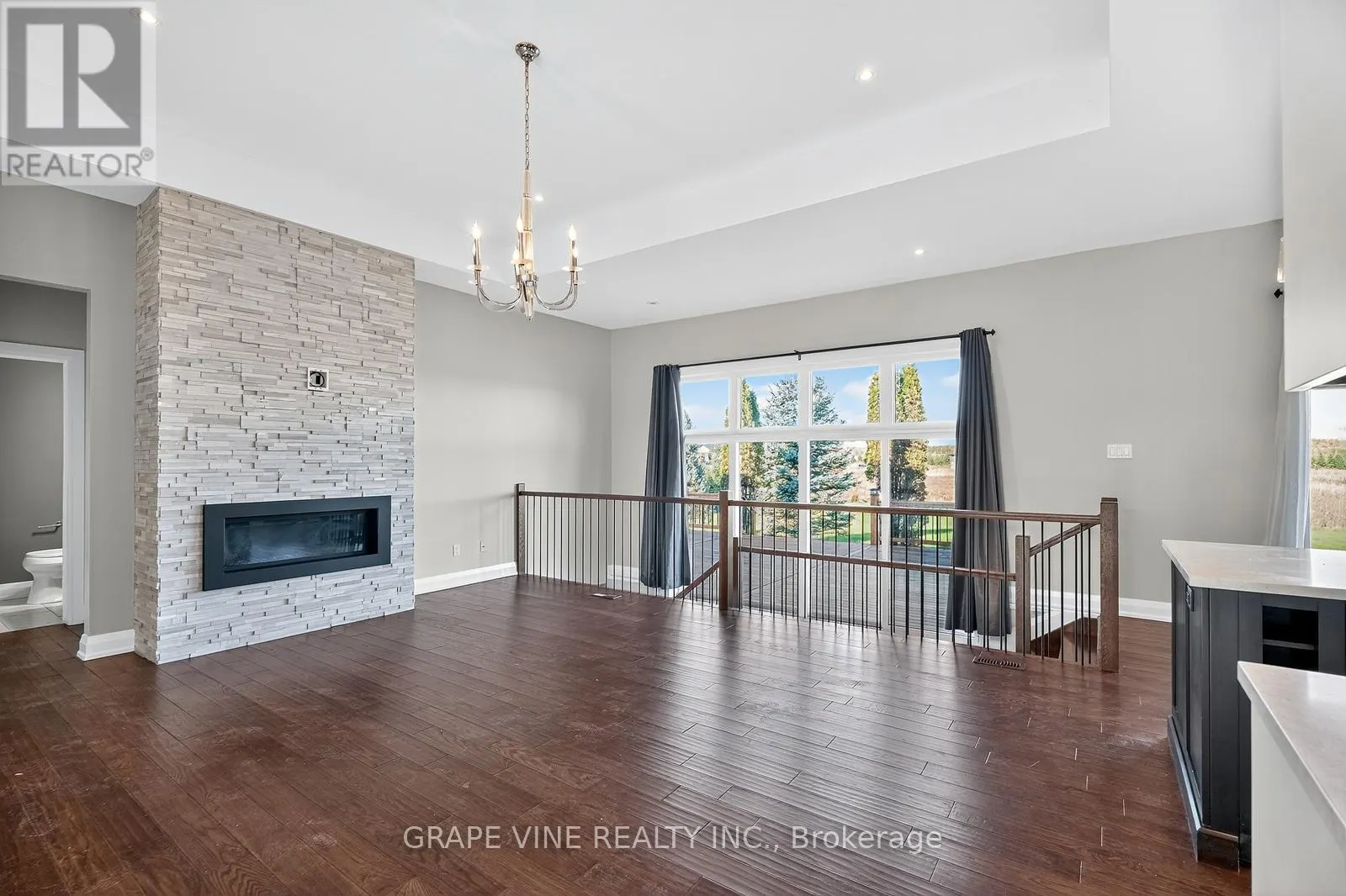 6835 SPRINGRUN PLACE