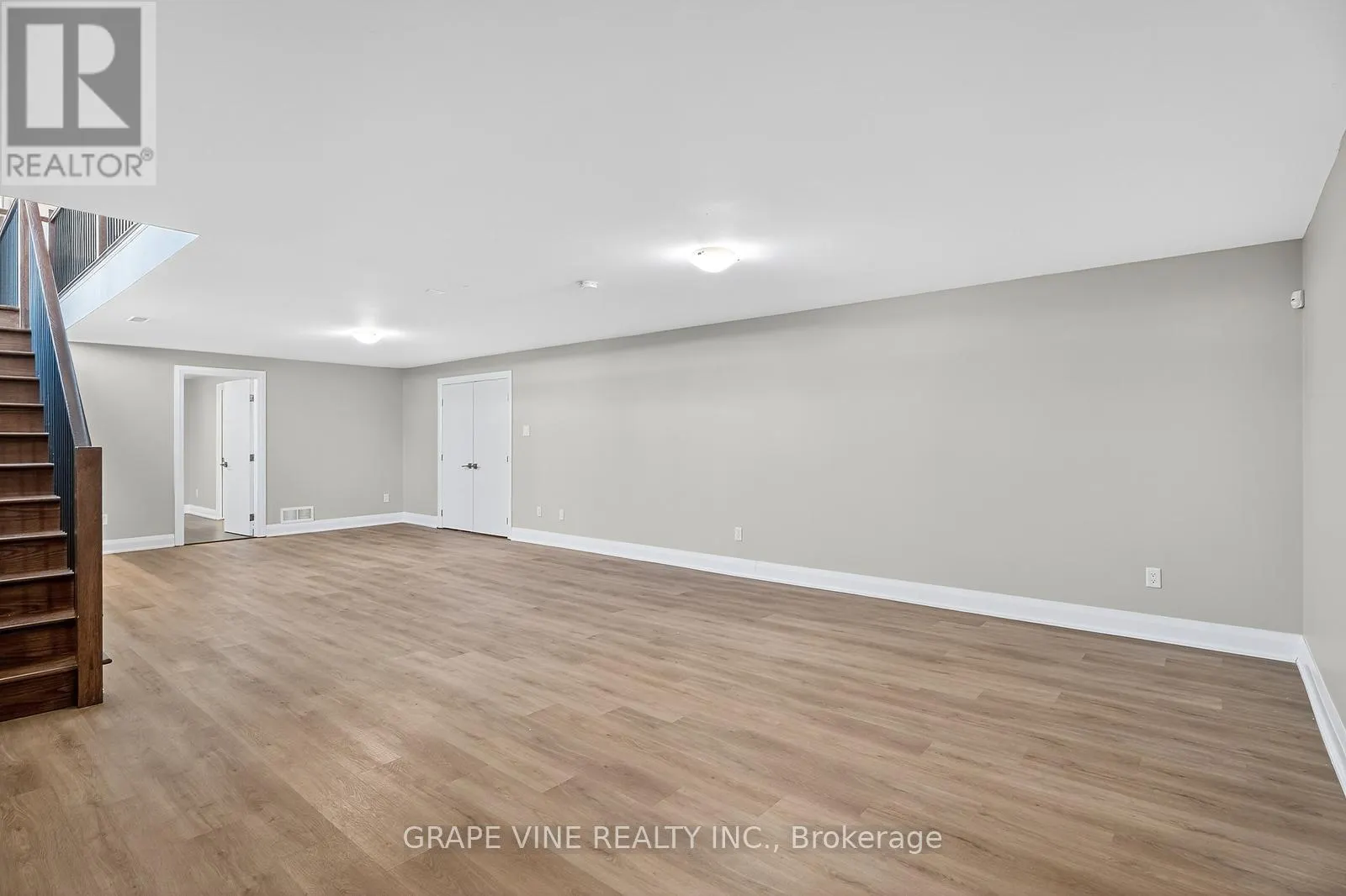 6835 SPRINGRUN PLACE