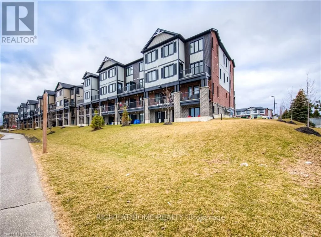 B-3 - 160 ROCHEFORT STREET