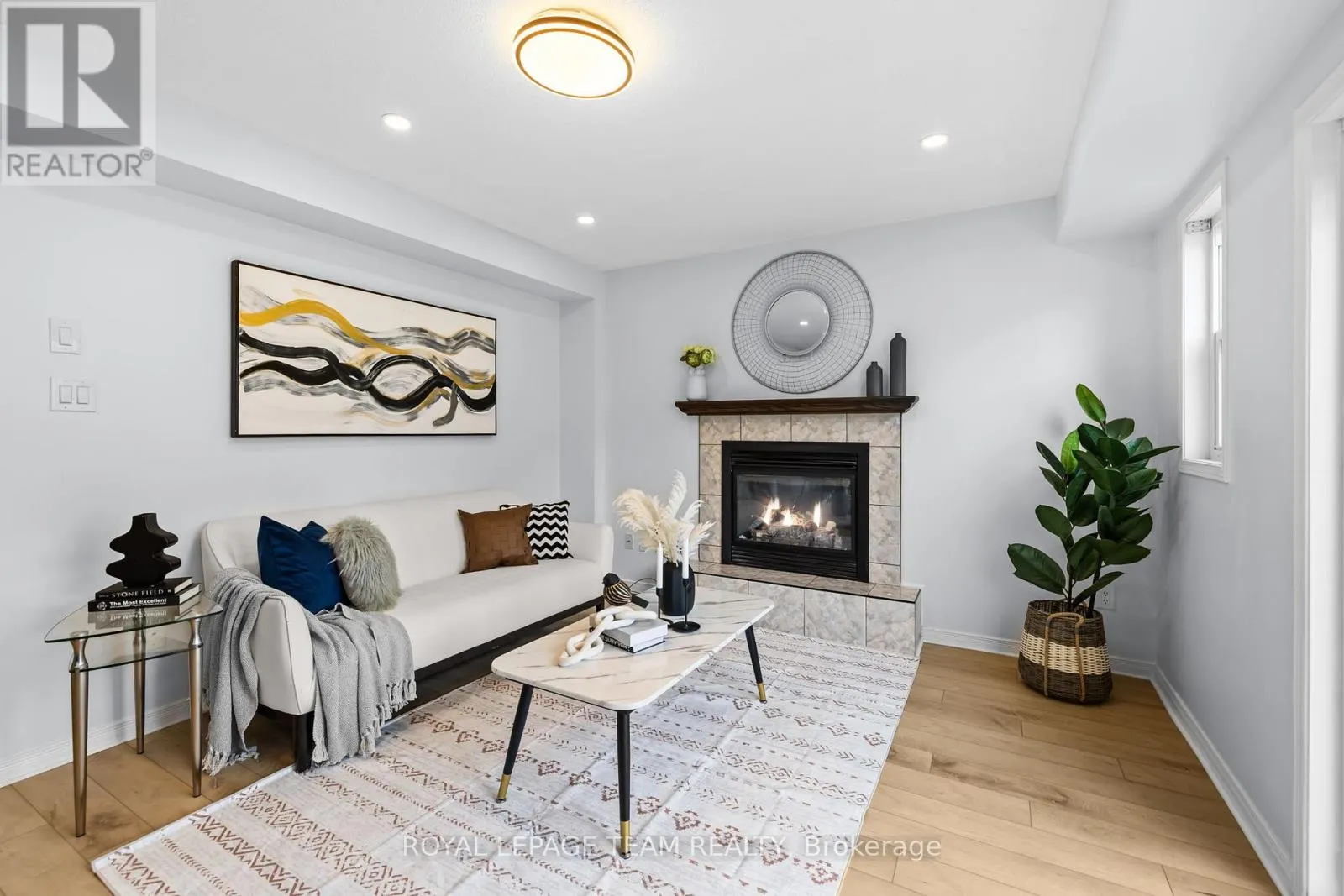 381 MOFFATT POND COURT