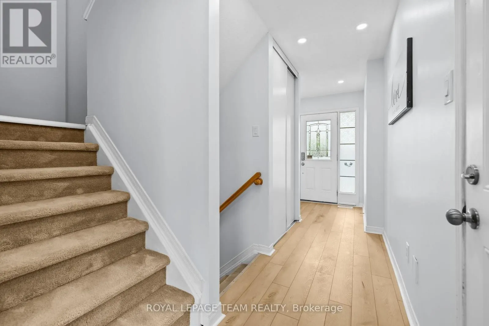 381 MOFFATT POND COURT