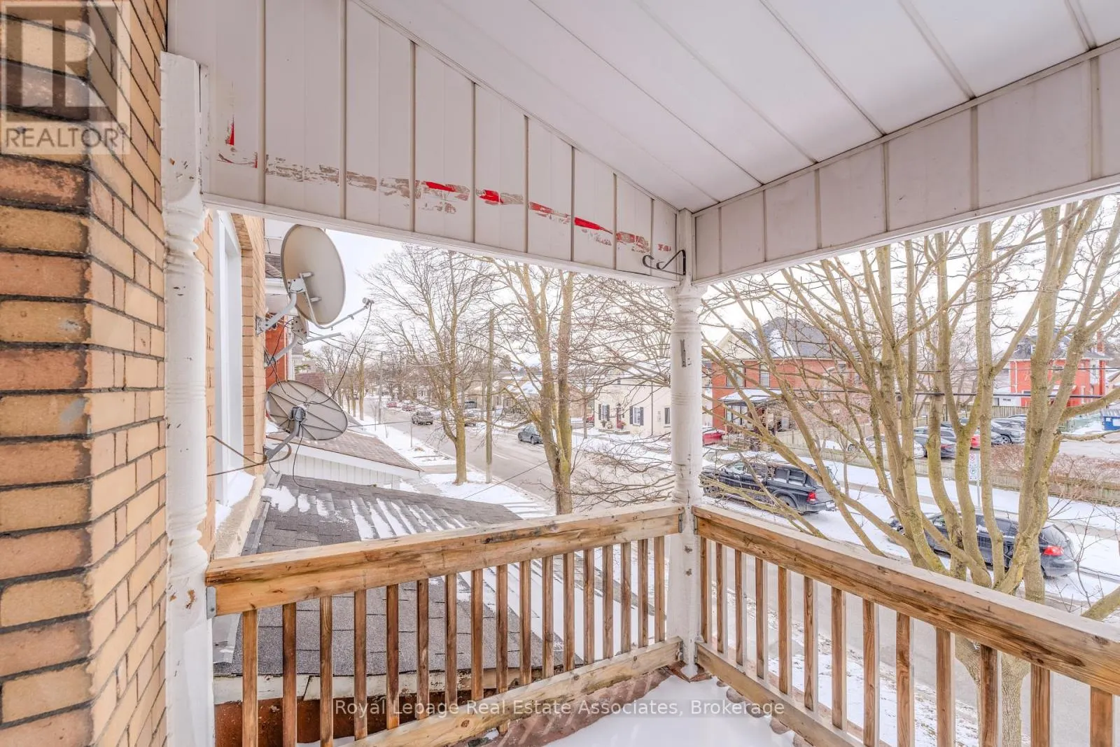 2 - 157 WILLIAM STREET