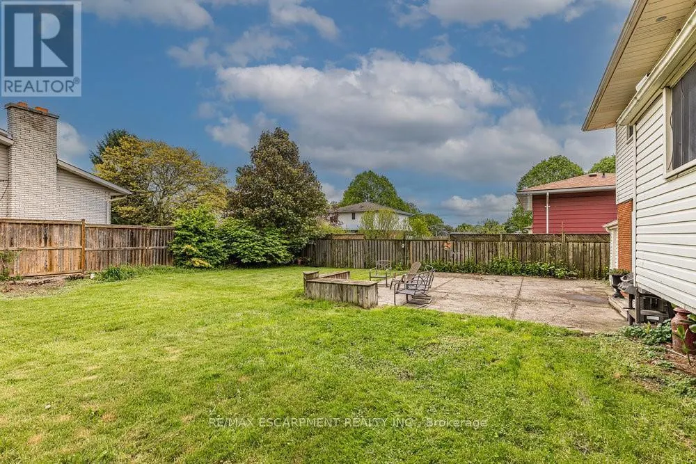 6871 CORWIN CRESCENT