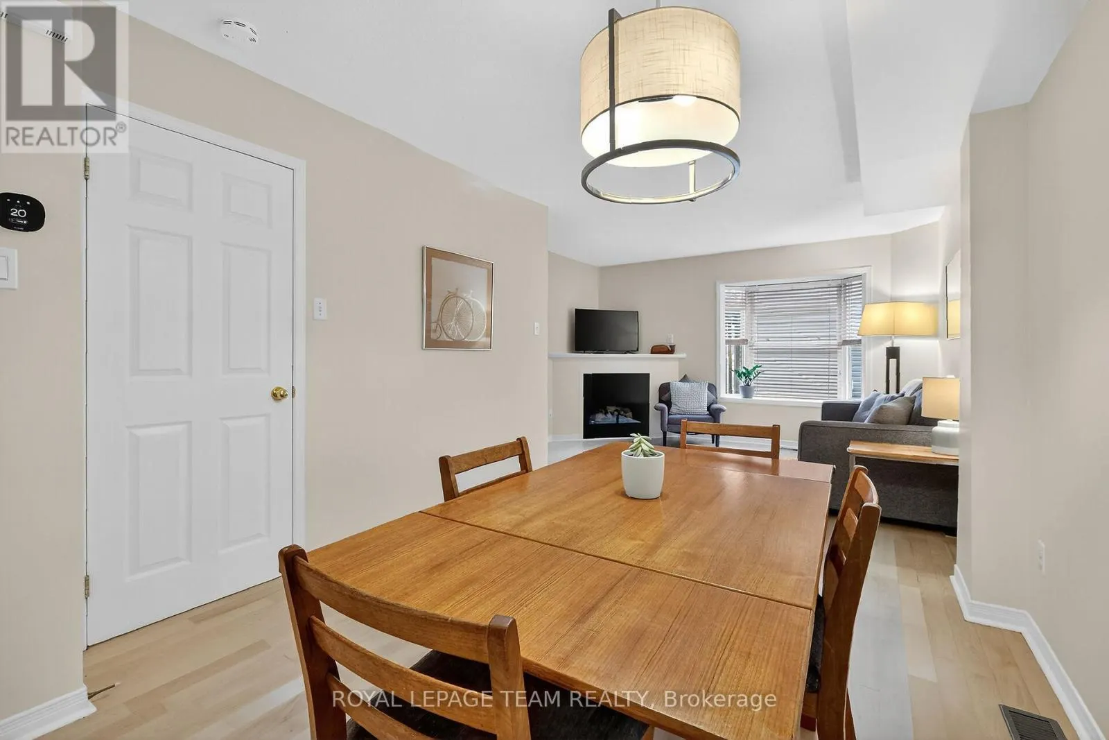 #26 - 25 BAYSWATER AVENUE