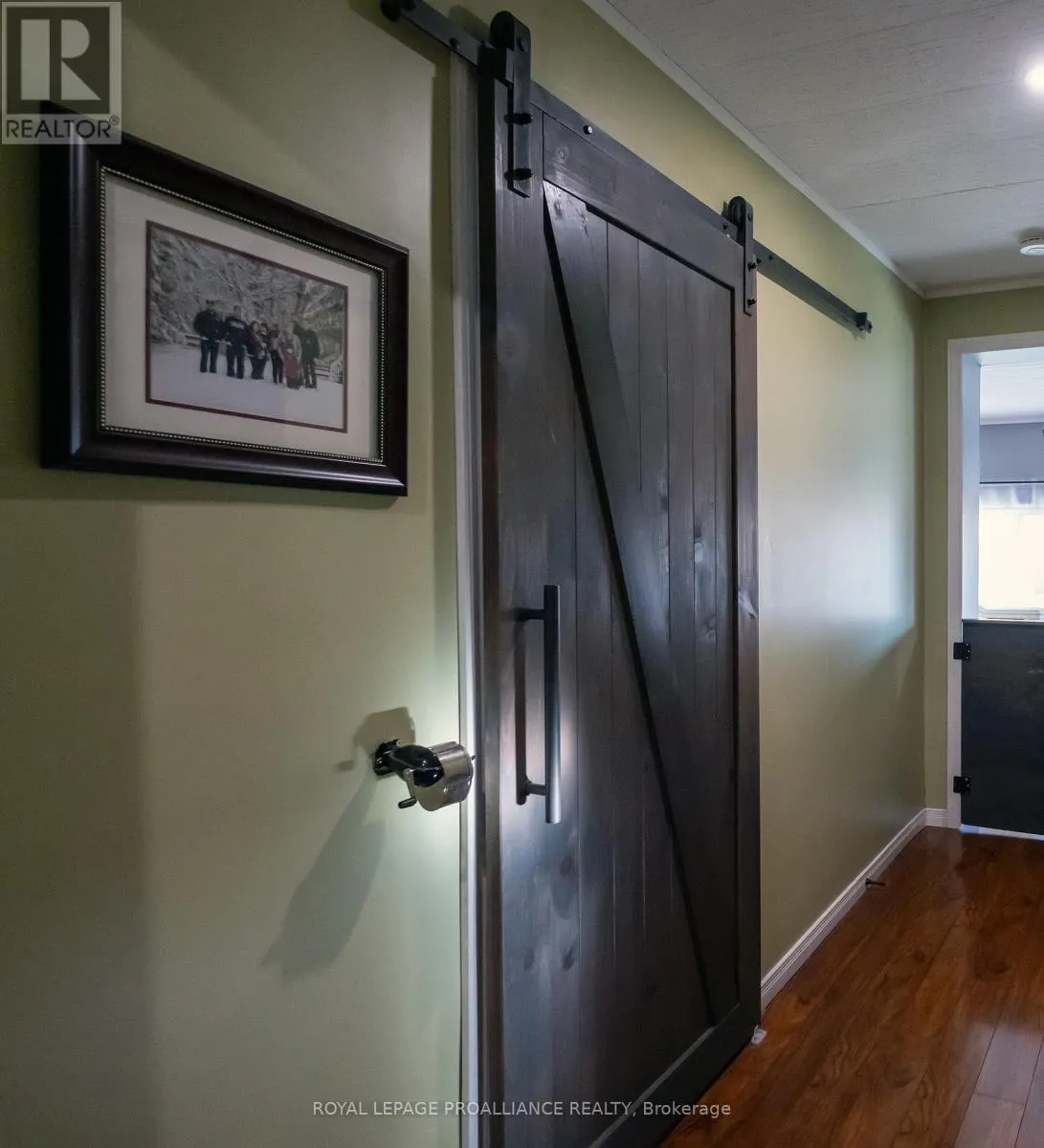 42 PRINCE OF WALES DRIVE