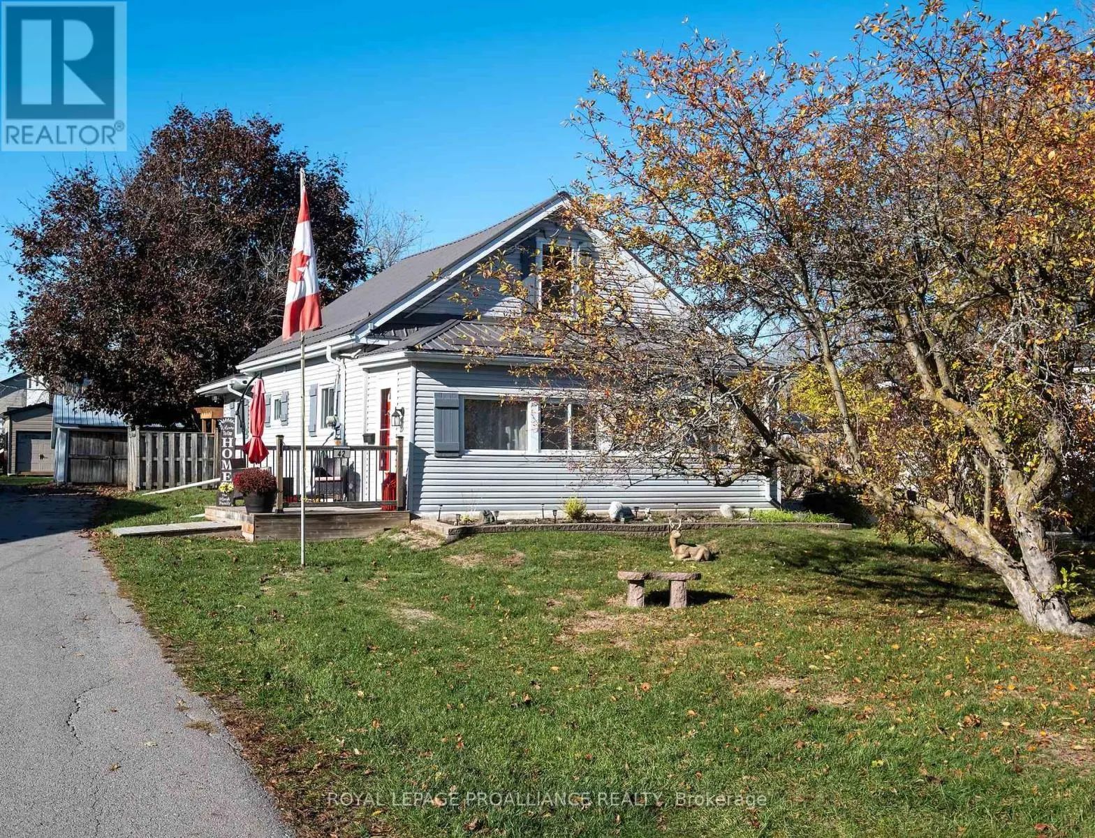 42 PRINCE OF WALES DRIVE