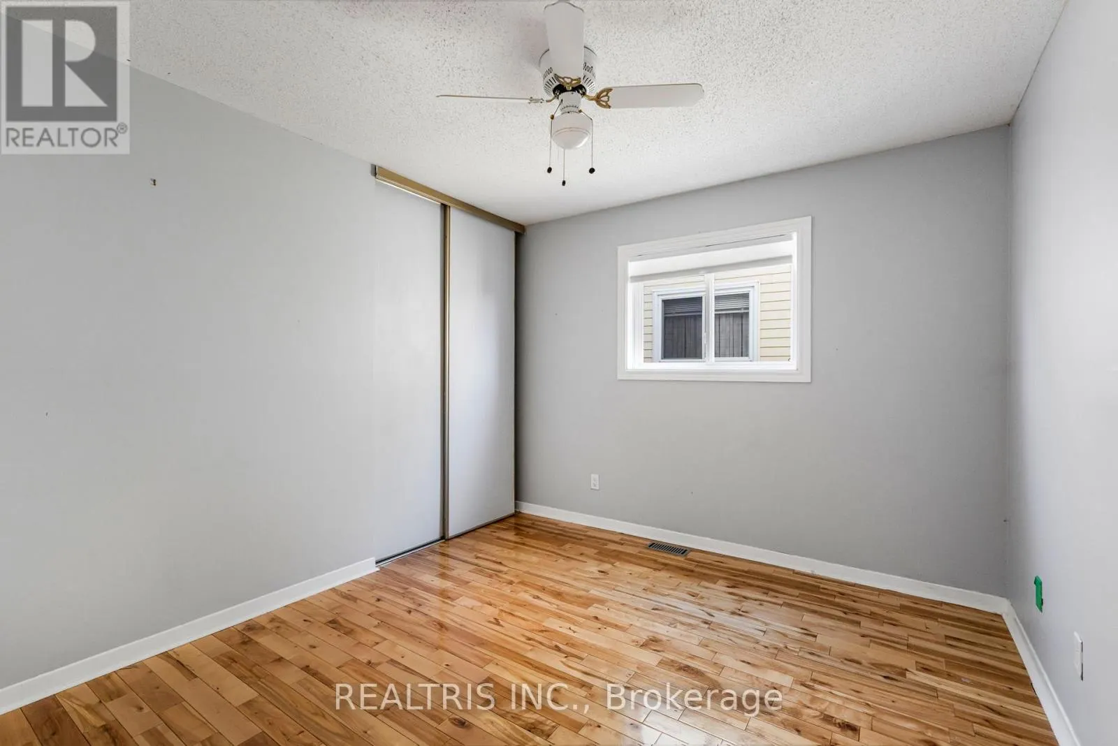 1905 DES EPINETTES AVENUE