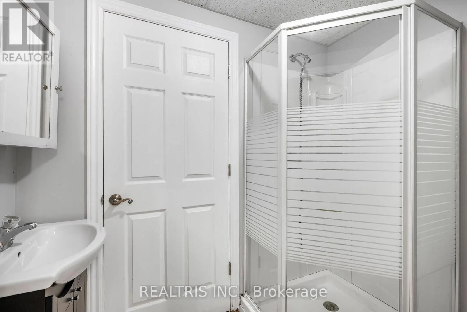 1905 DES EPINETTES AVENUE