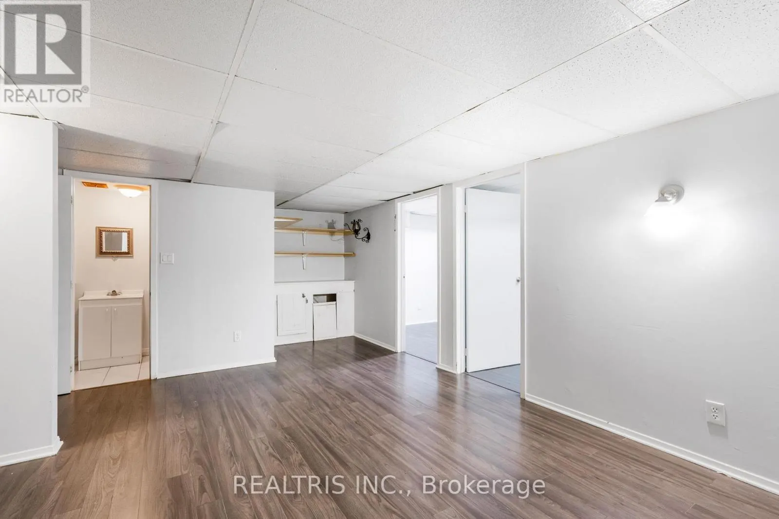 1598 MEADOWFIELD PLACE