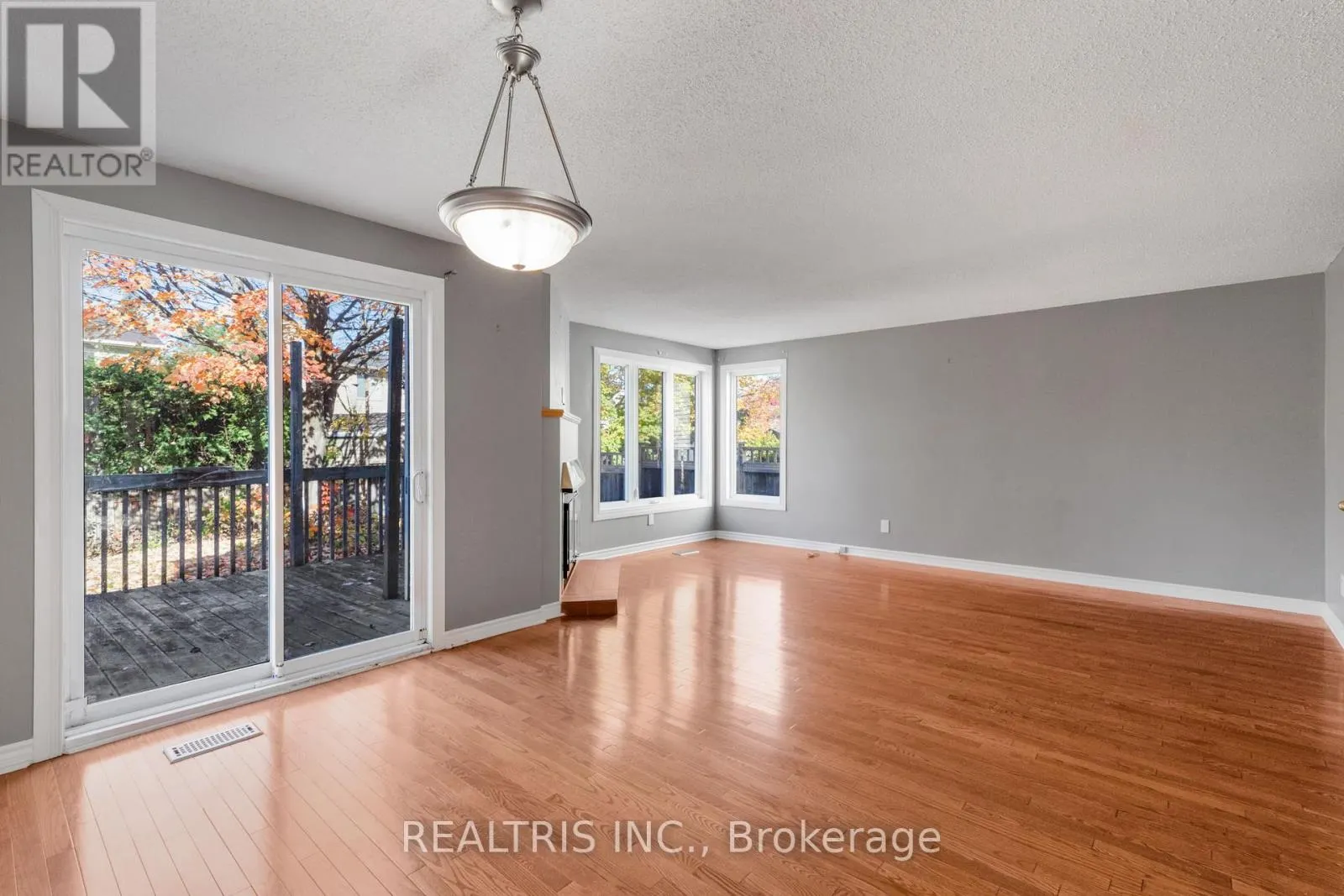 1598 MEADOWFIELD PLACE