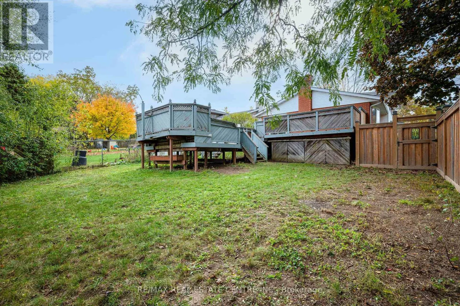 18 KINGSTON CRESCENT