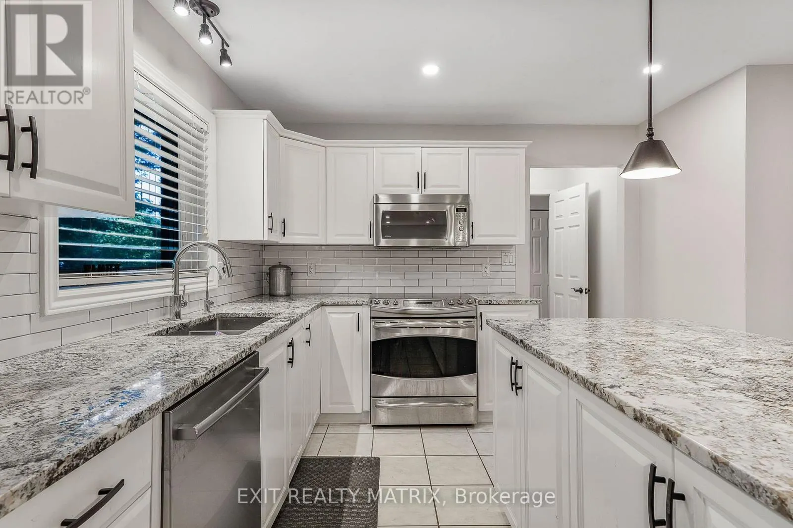 6343 DEERMEADOW DRIVE