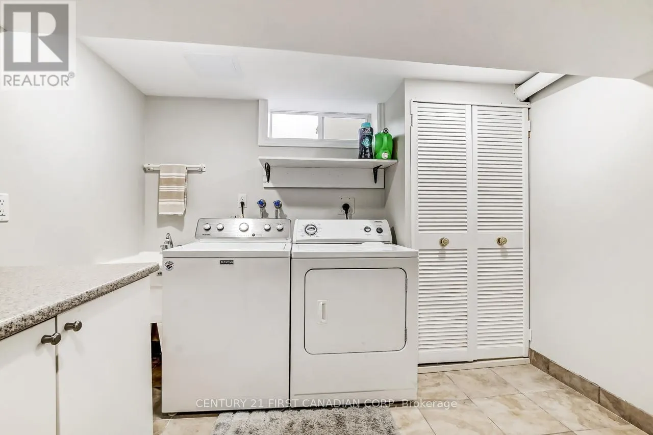 440 CASTLEGROVE BOULEVARD