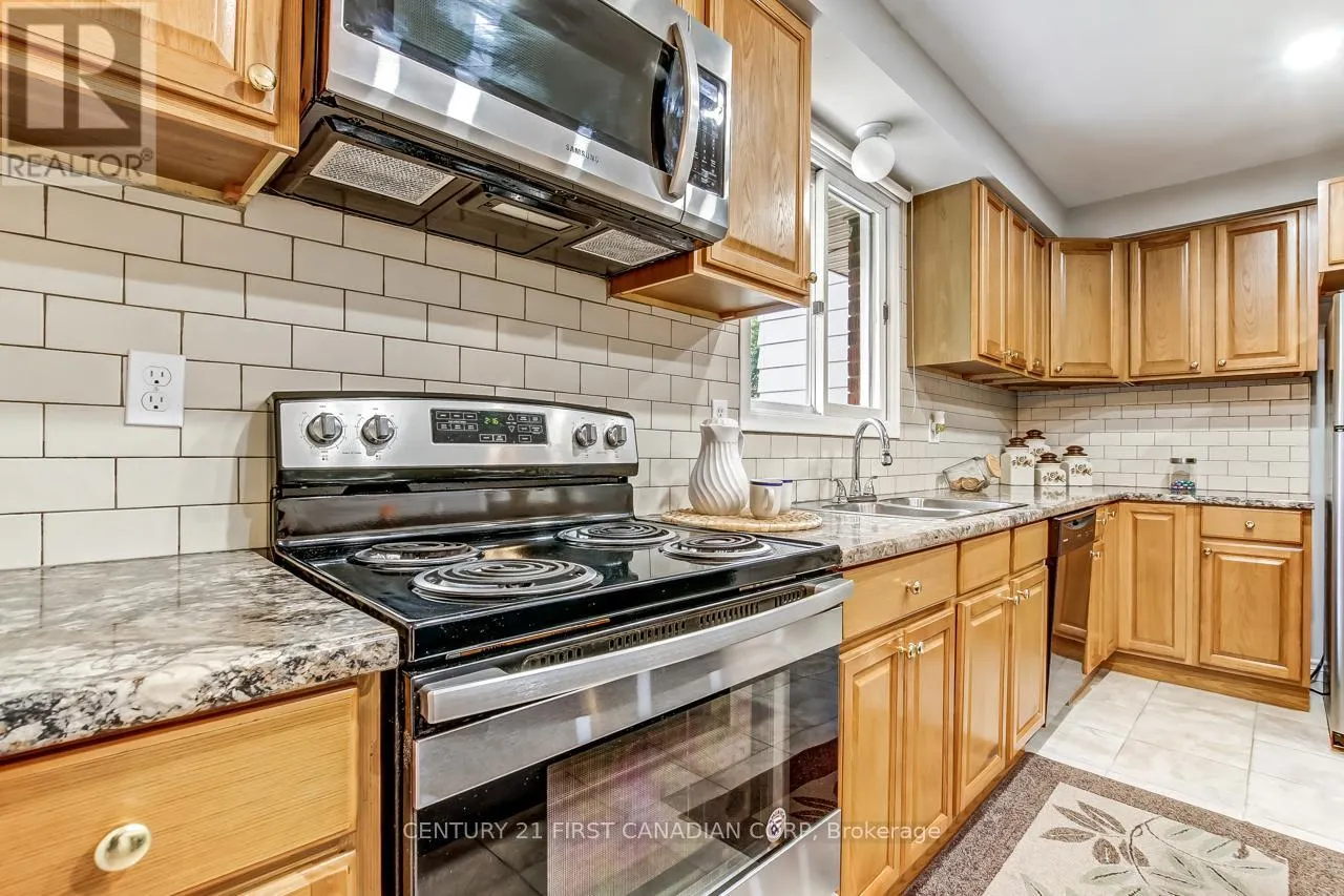 440 CASTLEGROVE BOULEVARD