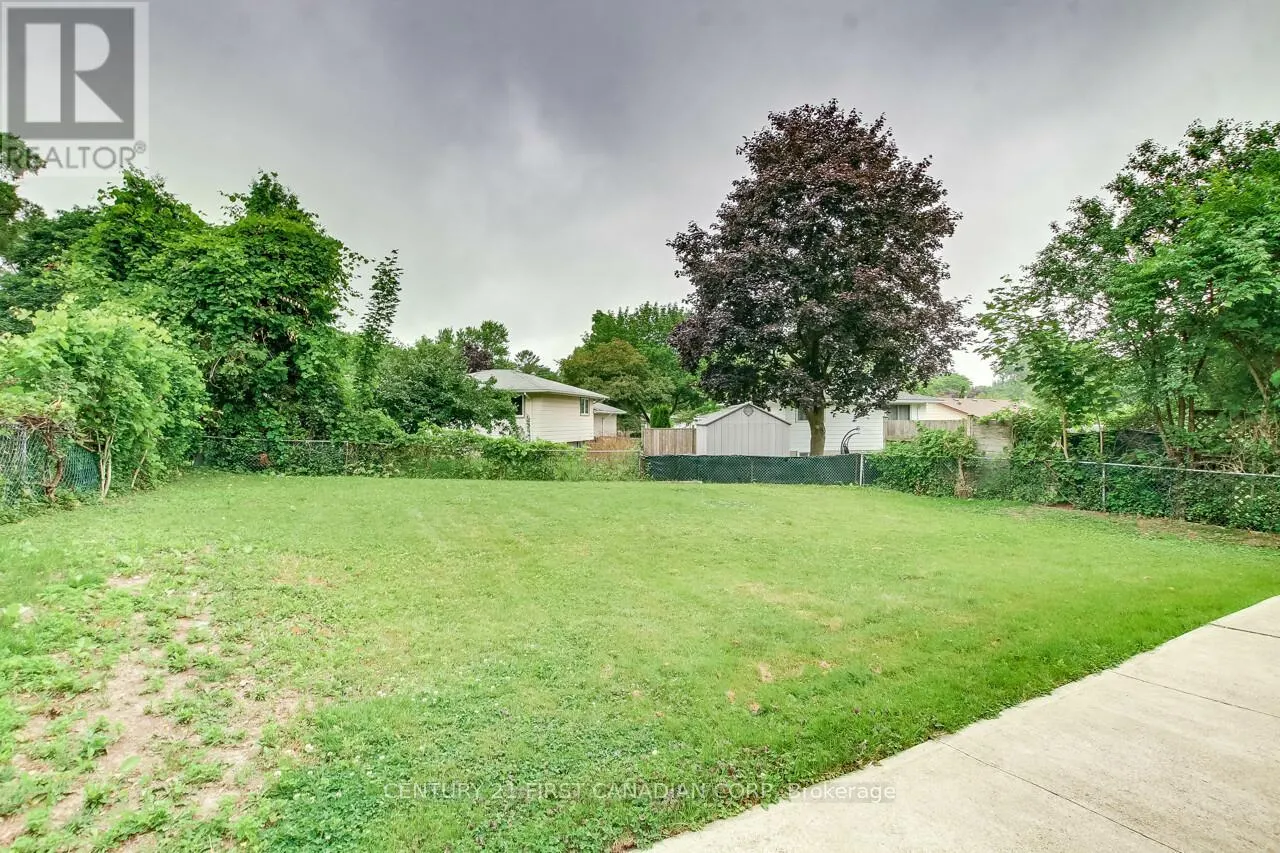 440 CASTLEGROVE BOULEVARD