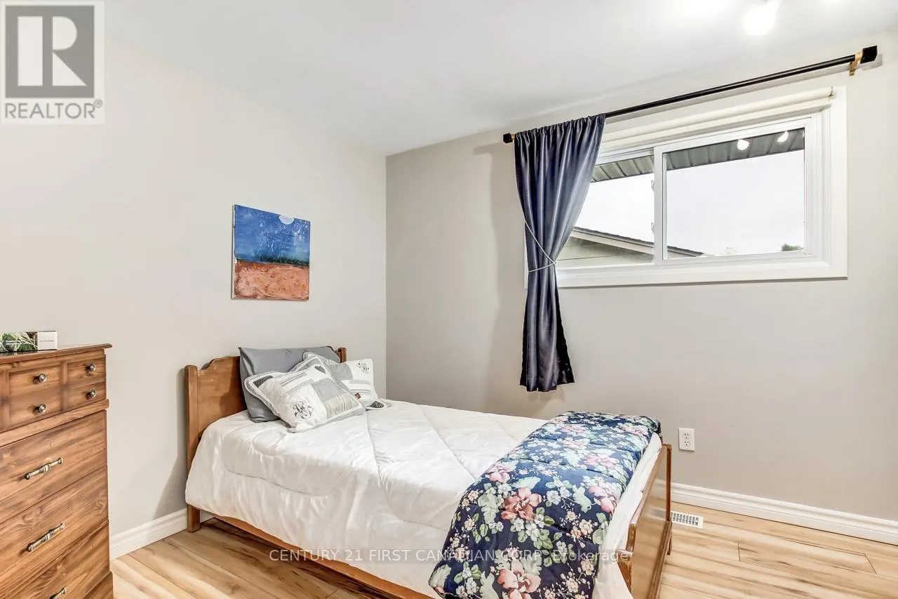 440 CASTLEGROVE BOULEVARD