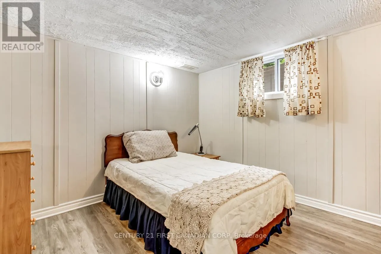 440 CASTLEGROVE BOULEVARD