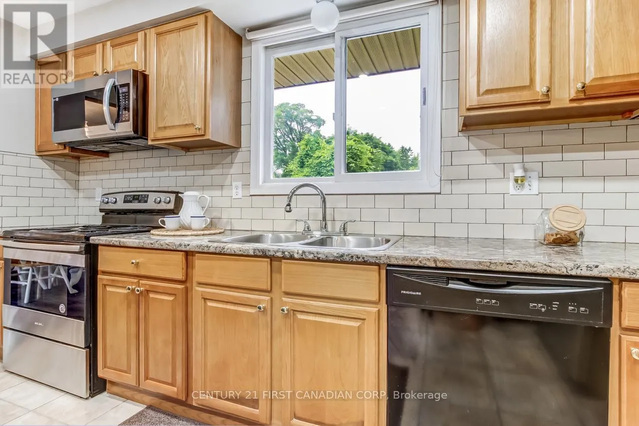 440 CASTLEGROVE BOULEVARD