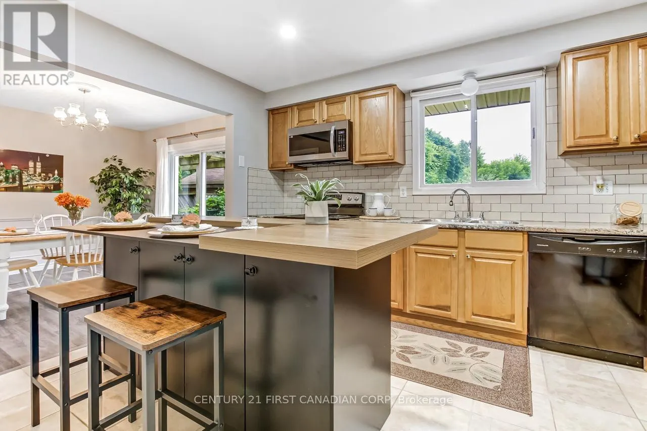 440 CASTLEGROVE BOULEVARD