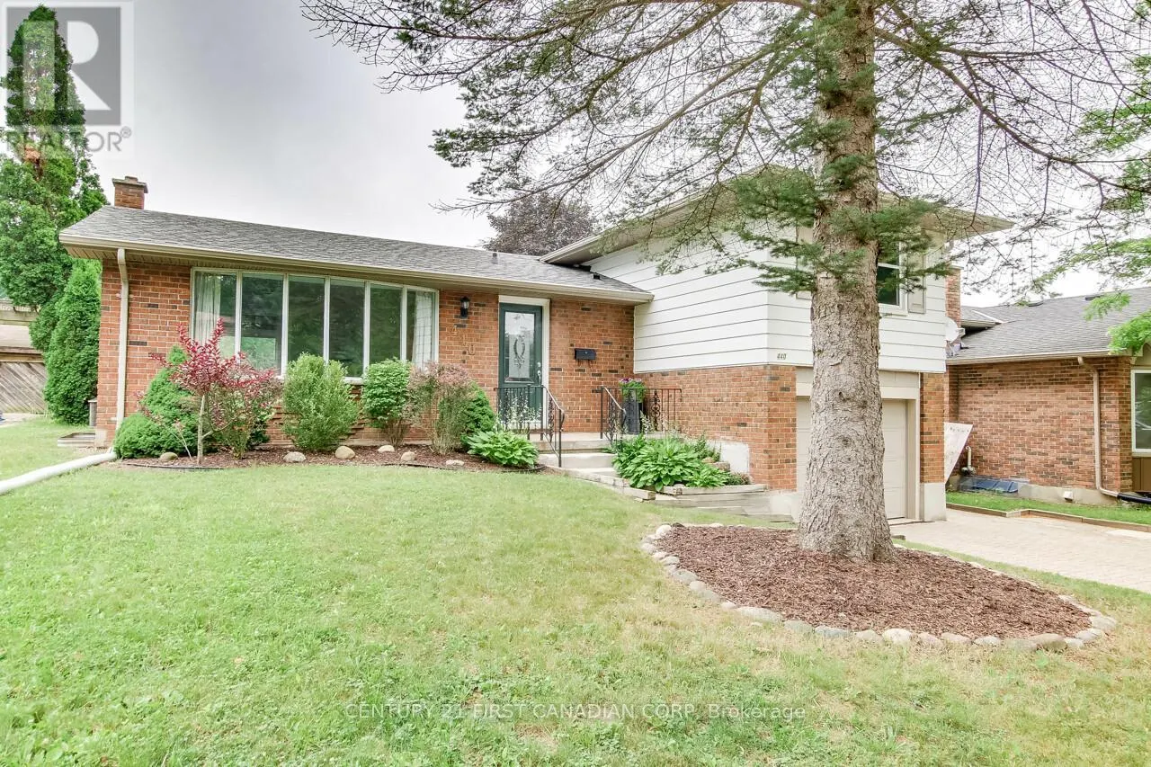 440 CASTLEGROVE BOULEVARD