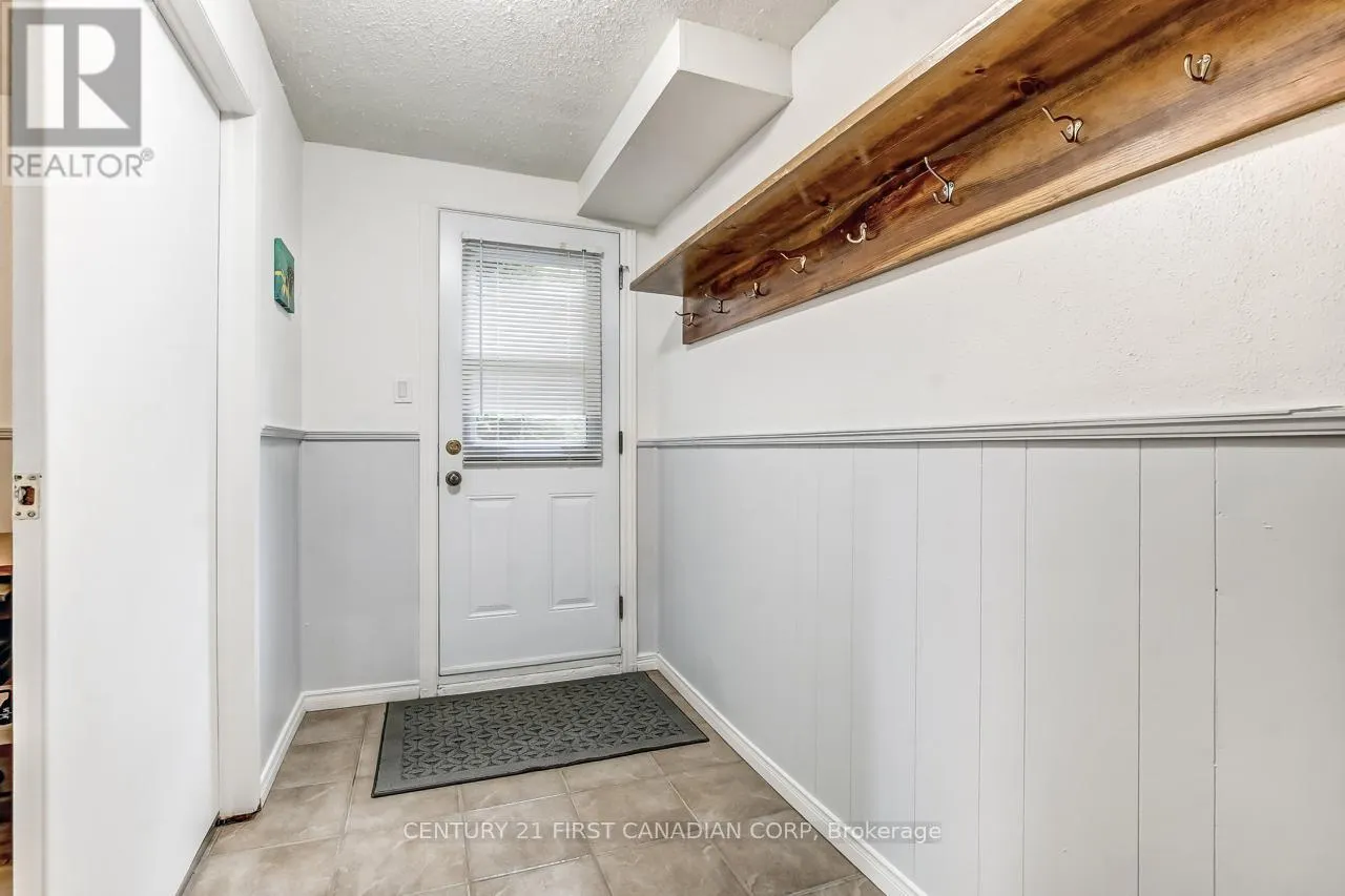 440 CASTLEGROVE BOULEVARD